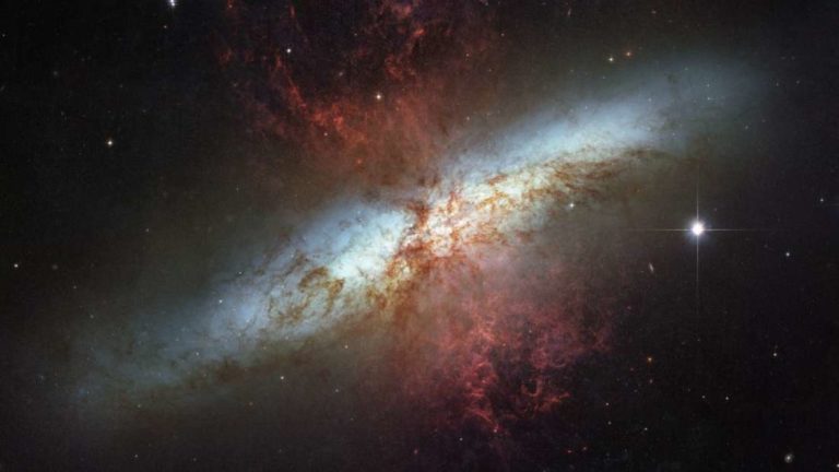 Astronomers Discover The First Galaxies Were Surprisingly Violent